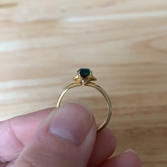 Vintage Green Ring - Picture 6 of 6